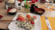 Fresh Lounge Sushi food