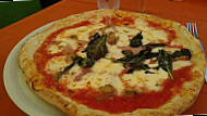 Pizzeria Toto' E Peppino Di Battimelli Carmine food