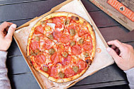 Blaze Pizza food