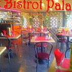 Le Bistrot Palace inside