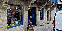 Panaderia Amador outside