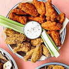 Hooters food