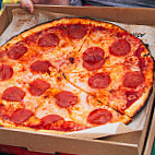 Blaze Pizza food