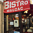 Bistro Mauzac inside