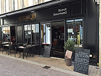 Le Bistroquet inside