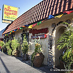 El Compadre Restaurant outside