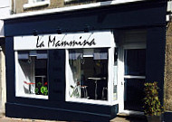 La Mammina outside