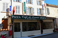 Cafe De France outside