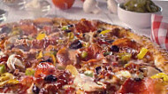 Hunt Brothers Pizza food