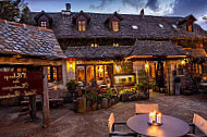 La Table De L'auberge Des Montagnes food