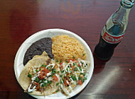 Tacos El Rancho food