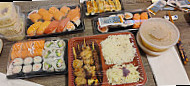 Sushi Dozo food