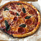 Blaze Pizza food