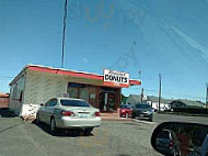 Popular Donuts outside