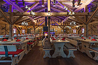 Zum Fondue inside