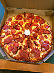 Round Table Pizza food