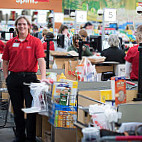 Hy-vee Wine Spirits outside