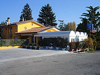 Trattoria Al Cigno outside