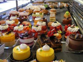 Patisserie Gross food