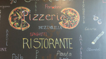 Capricci Pizza food