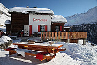 Paradies Zermatt outside