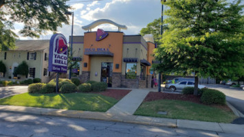 Taco Bell outside