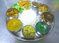 Tamusyo Bhansa Ghar food