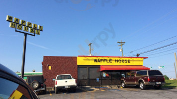 Waffle House outside