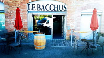 Le Bacchus inside