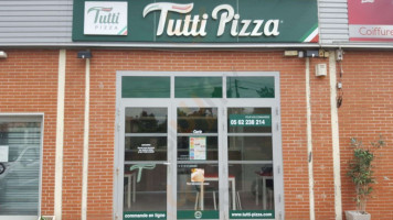 Tutti Pizza Fonsorbes outside