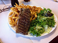 Le Chamois food