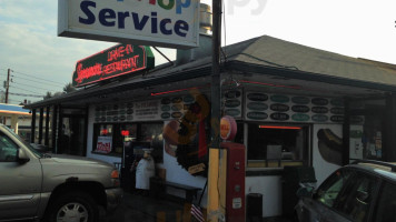 Sycamore Drive-in outside