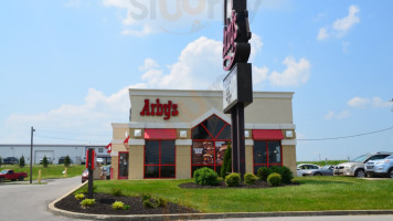 Arby's outside