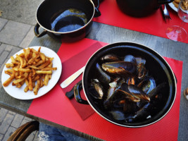 Café Du Marché food