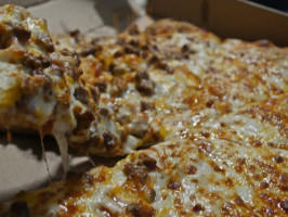 Domino's Pizza food