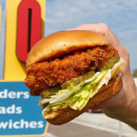 Pdq Lakeland food