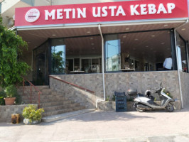 Metin Usta Kebap outside