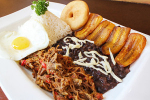 Arepa Cafe food