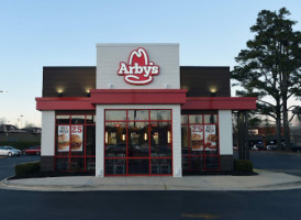 Arby's outside