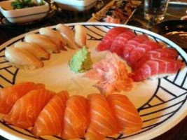 Yuzen Japanese Cuisine food