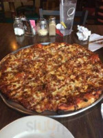 Charlie's Pizza Pub food