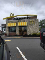 Mcdonald's outside