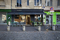 Chambelland Boulangerie outside