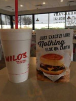 Milo's Hamburgers food