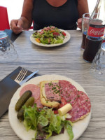 Au Rendez Vous Des Pêcheurs food