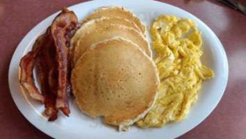 Nation's Giant Hamburgers Great Pies inside