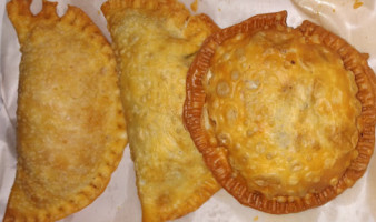 Mc Lucas Empanadas food