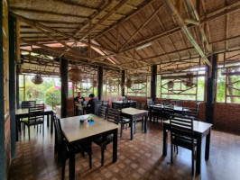 Bubur Ayam Bunut Siliwangi inside