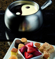 The Melting Pot food