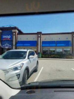 Ihop outside